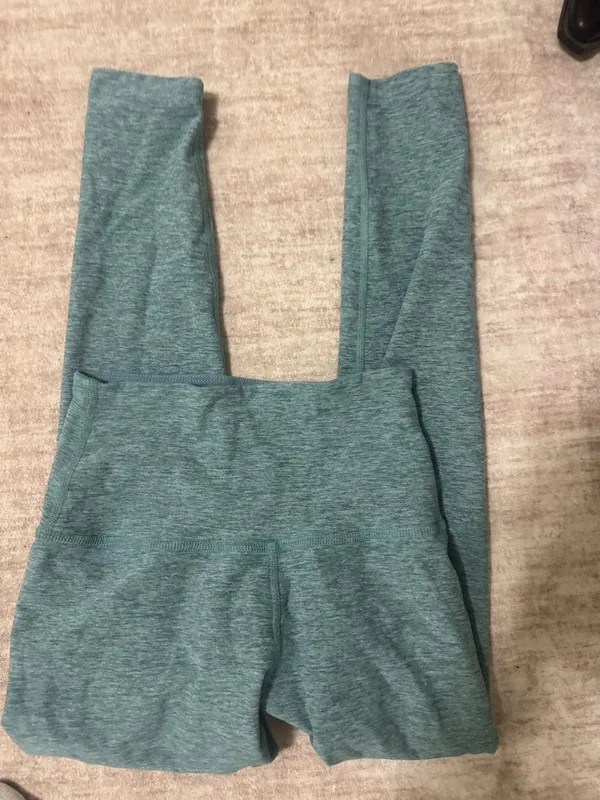 Beyond yoga space dye leggings size xs - Image 2