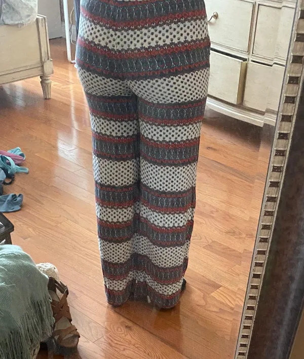 American Eagle flowy pants with pockets - Image 4