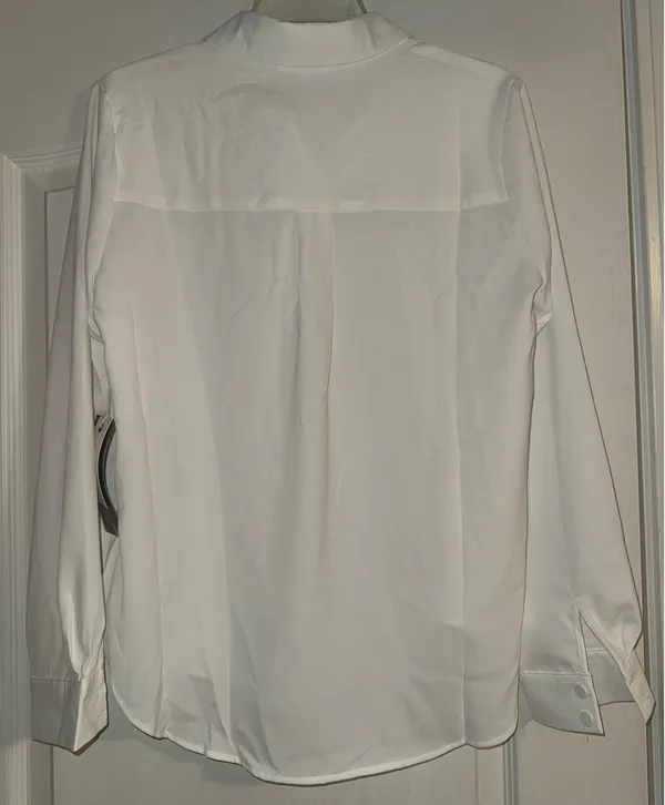 Have concealed Button - Image 2