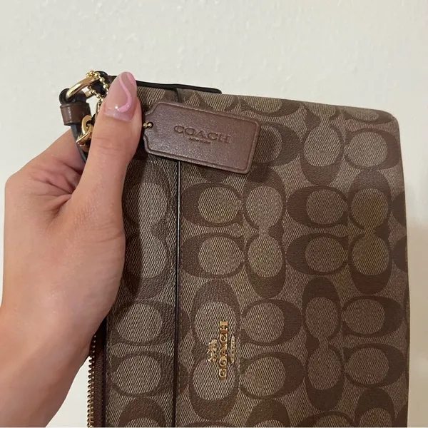 Coach F58316 Signature East/West Crossbody bag 7” x 10.5” - Image 4