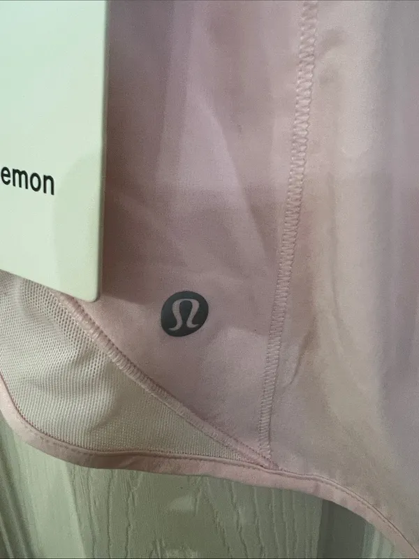 Lululemon Hotty Hot HR Short 2.5” Lined - Image 3