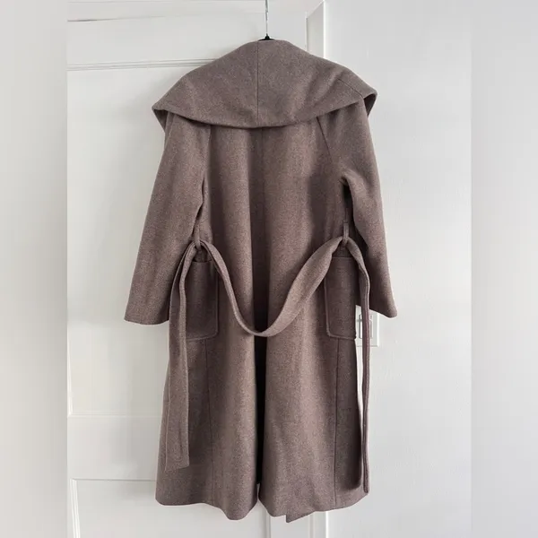 Wool coat - Image 4