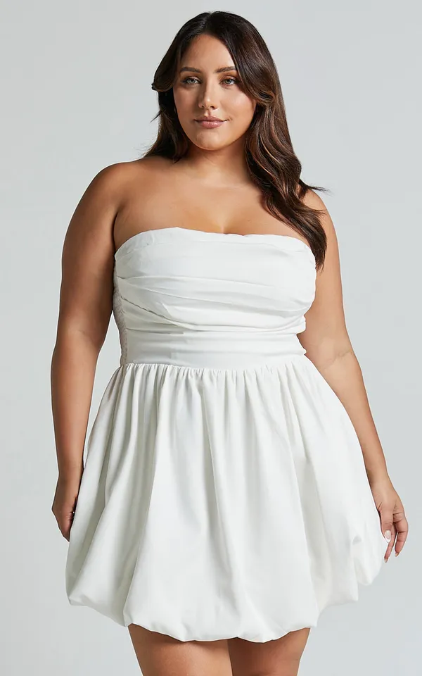 New Showpo Shaima Mini Dress Strapless Bubble Hem Dress Size Large MSRP $99 - Image 4