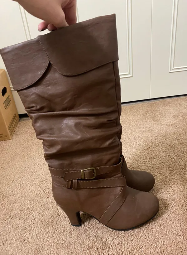 High Heel Boots Brown Size 8 - Image 2