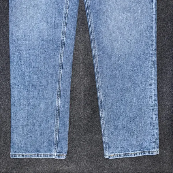 Old Navy Extra High Waisted Straight Jeans Women’s 6 Secret Smooth Pockets - Image 6