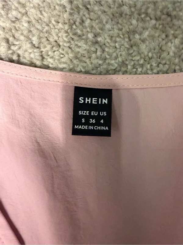 SHEIN Light Blush V-Neck Mini Dress with Flutter Sleeves - Image 3