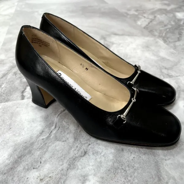 Vintage Etienne Aigner Horse Bit Size 5.5 Black‎ Pumps Block Heel Career - Image 2