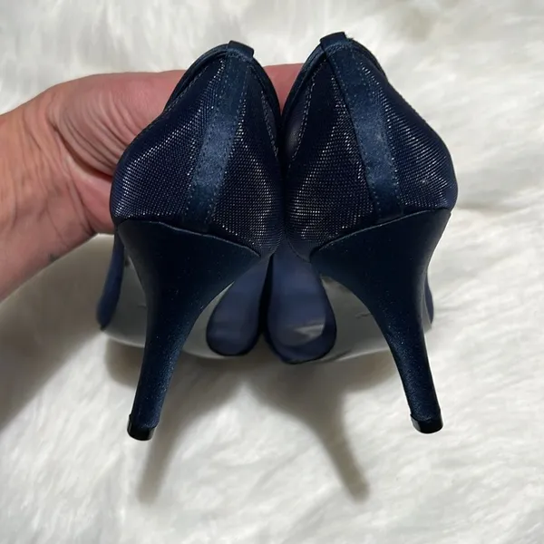 Nina raizel Navy Blue Sheer Ruffled pumps‎ Size 6M. B78 - Image 7