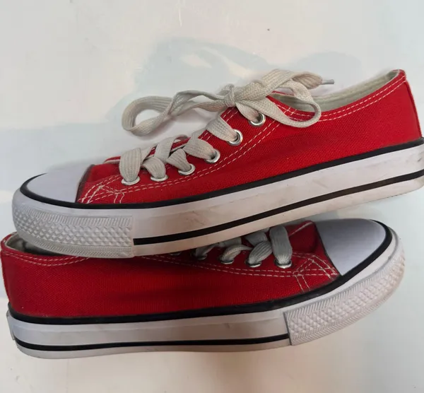 Red Sneakers Size EU35 /US 5 - Image 6