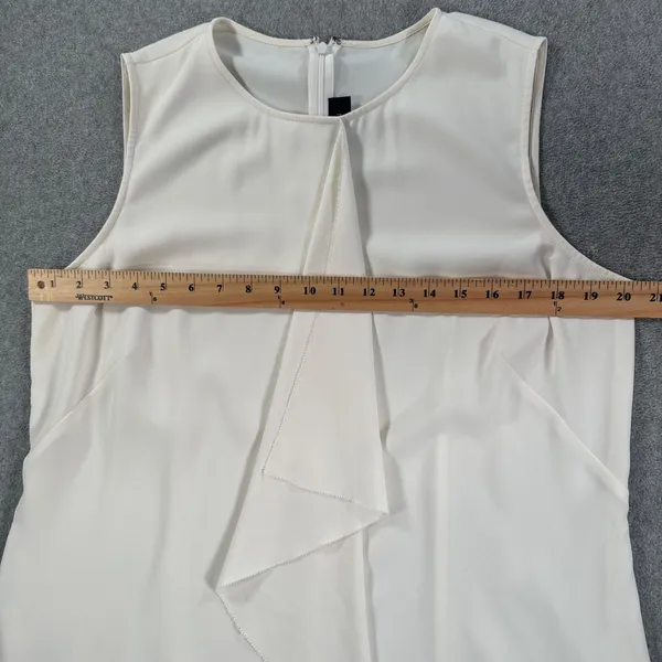 St. John Ruffle Sleeveless Blouse Women's Large Ivory Round Neck Zipper Career - Image 3