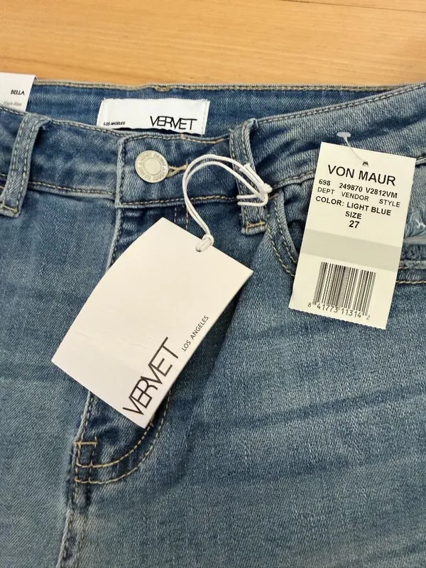 Vervet Bella High Rise Flare Jeans - Image 4