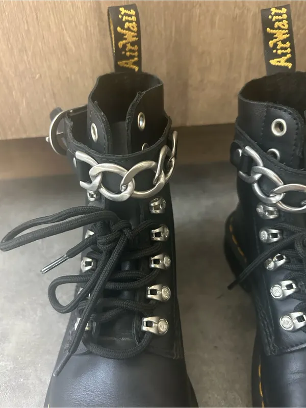 Dr. Martens 1460 Pascal Chain Leather Lace Up Boots Moto Goth Grunge Size 5 - Image 4