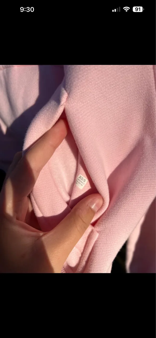 Lululemon strawberry milkshake scuba half zip size XS/S - Image 5