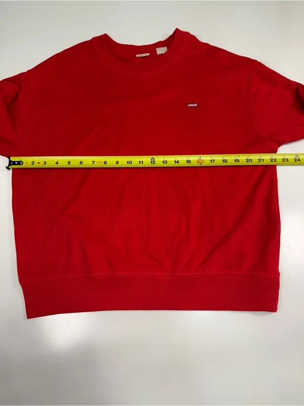 Levi's Red Crewneck Sweatshirt - Image 4