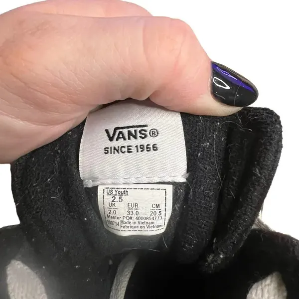 Vans SK8-Hi Black & White High Top Suede‎ Sneakers Men’s 6.0 / Women’s 7.5 - Image 9