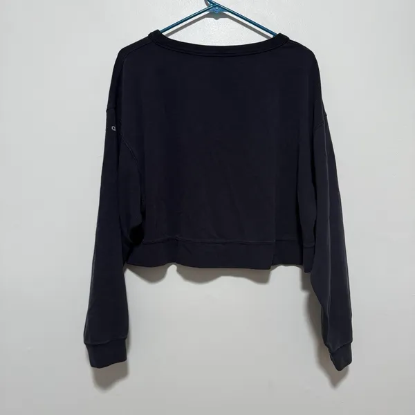 Alo Yoga Micro Waffle Pleasant Cropped Henley in Black - Image 4