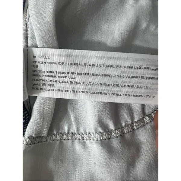 Abercrombie & Fitch The Mom Shorts High Rise Blue Denim Size 27/4 Cotton Slit - Image 9