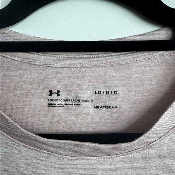 Under Armour Women’s Short Sleeve Performance T-Shirt Size L - Image 3