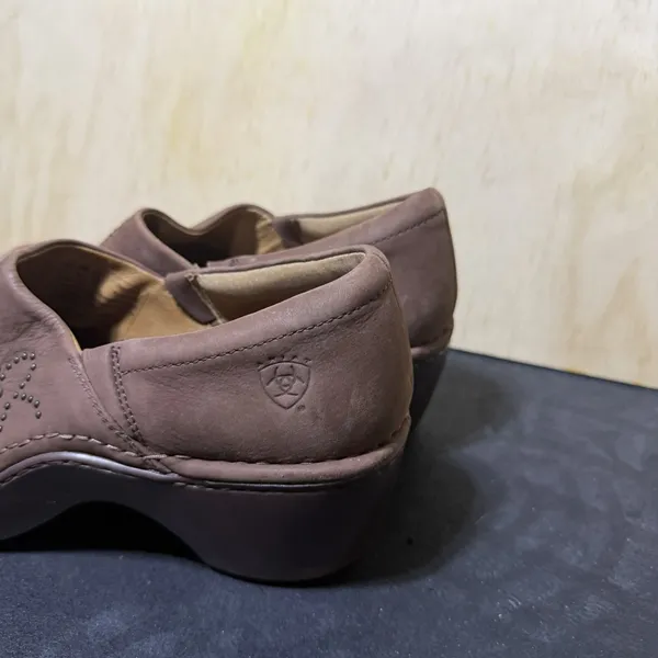 Ariat Women's‎ Strathmore brown leather clogs Size 10 Floral - Image 3