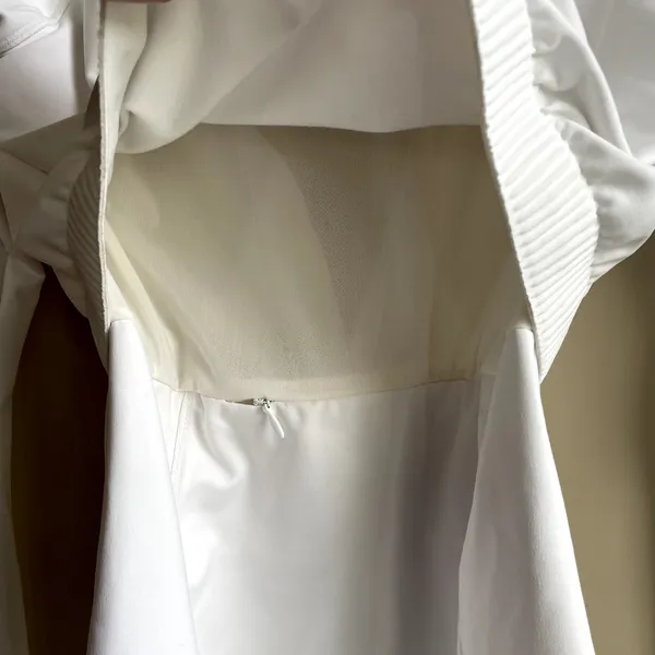Fabletics white full zip longline jacket women's size small breathable pockets - Image 7