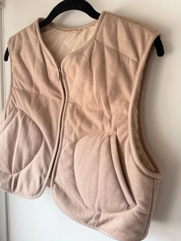 Unbranded Women's Quilted Sleeveless Zip-Up Vest in Beige - Image 2