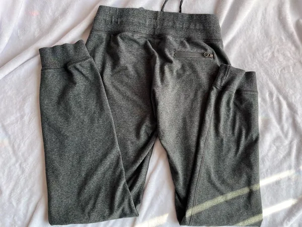 Lululemon Women’s Gray Joggers-Size 6 - Image 4