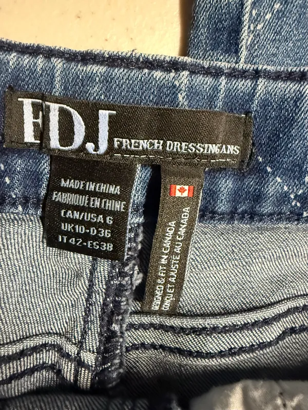 French Dressing Jeans FDJ Heart Embroidered Denim Jeans Size 6 EUC - Image 3