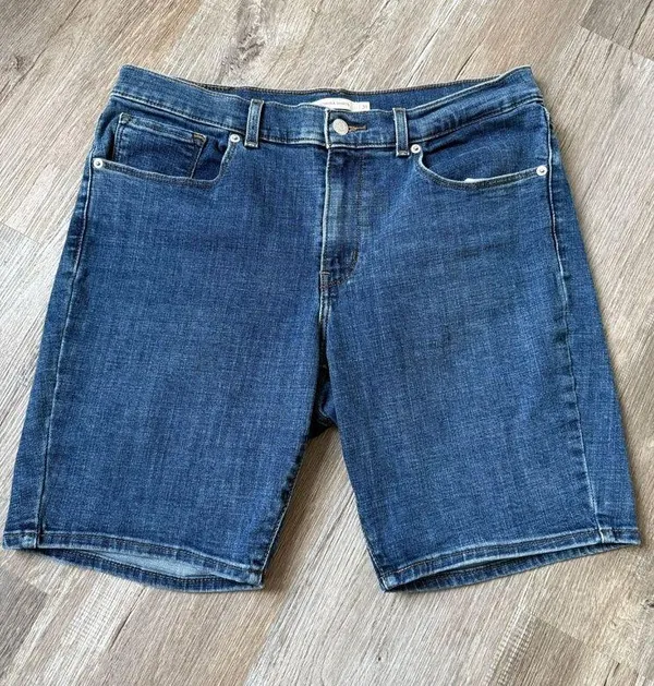 Levi's Classic Denim Bermuda Blue Denim Shorts Mom Shorts Dark Blue Size 31 33 - Image 3