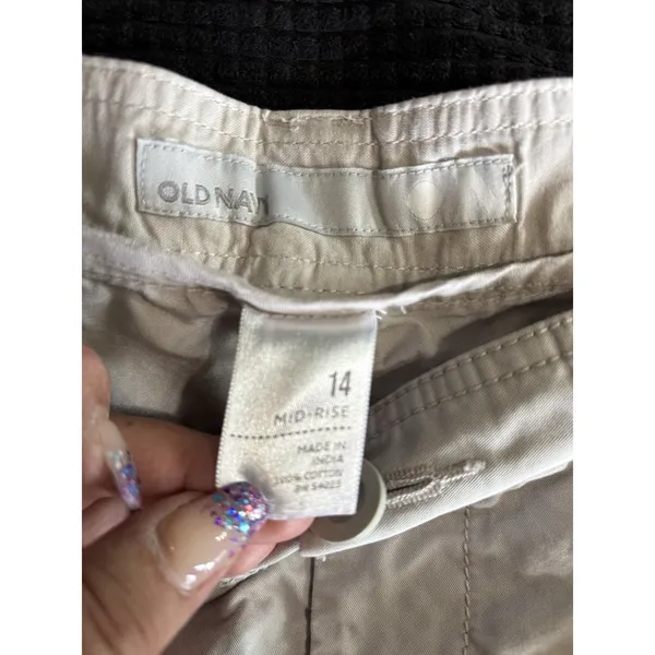 Old‎ Navy Khaki Tan Capri Pants Size 14 Mid Rise Pockets Zip Cotton - Image 4