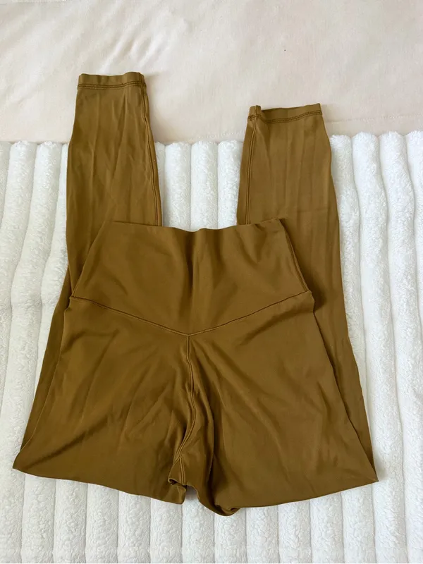 aerie High-Waist V-Cut Leggings - Image 4