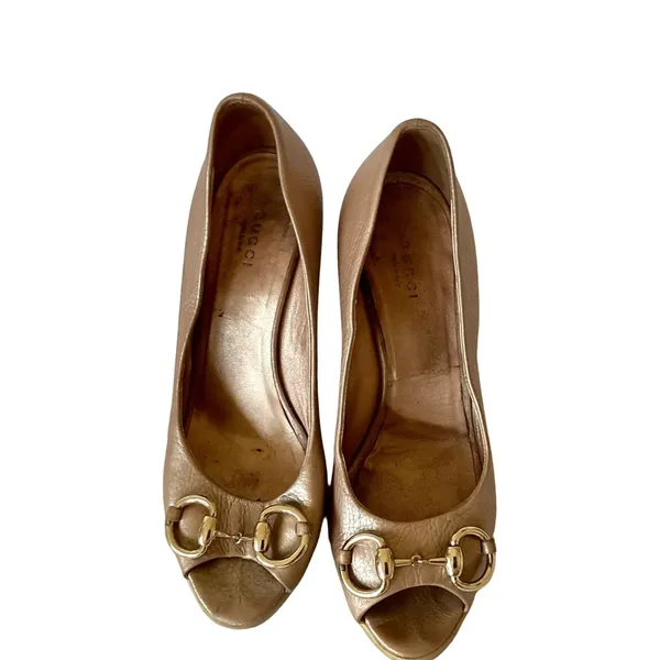 GUCCI Horsebit Accent Leather Pumps - Image 5