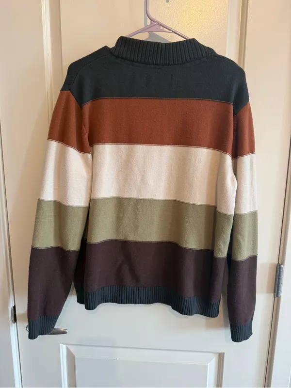 Striped V - Image 4