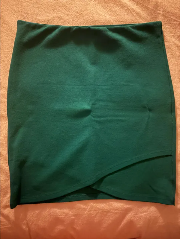 Aritzia Mini Skirt - Image 2