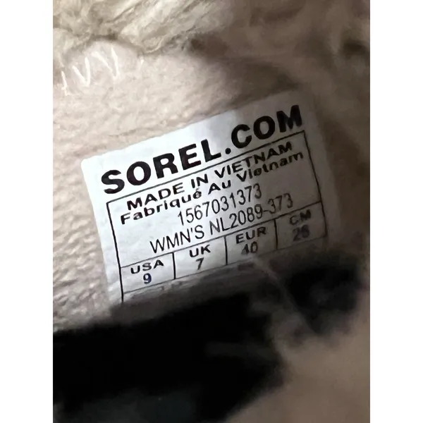 SOREL Women's US 9 Waterproof Tan Black Insulated Mid Calf Boots Fur Top - Image 8