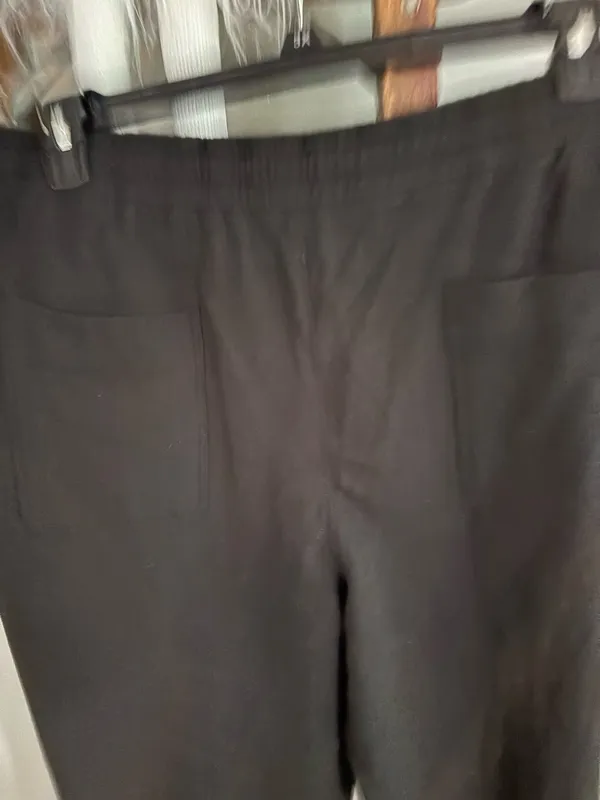 Daily ritual size XXL black cropped pants - Image 4