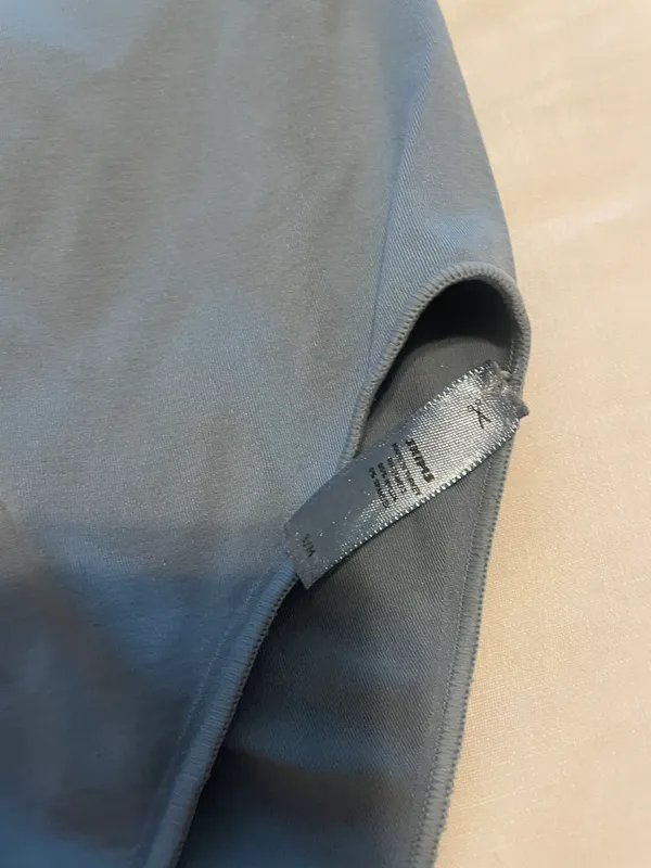SKIMS Bodysuit - Image 2