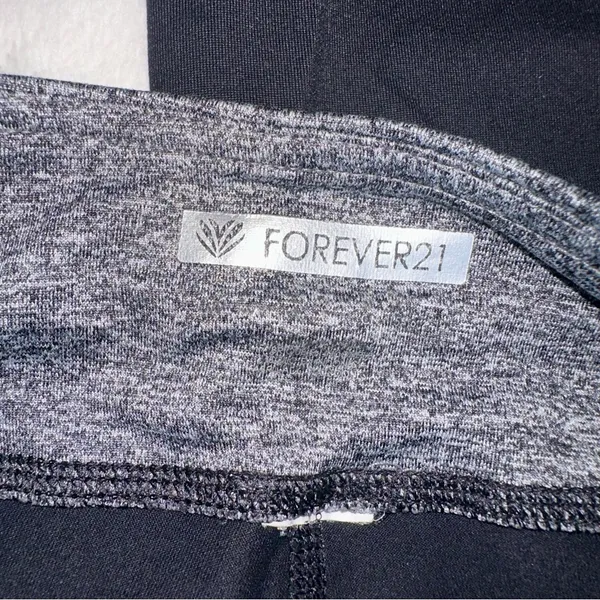 Forever21 Low Rise Boocut Yoga Pants! - Image 3