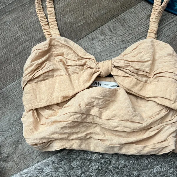 Zara medium‎ crop top - Image 4