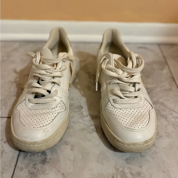 Veja V-10 Prime Leather Sneakers in White Platine - Image 4