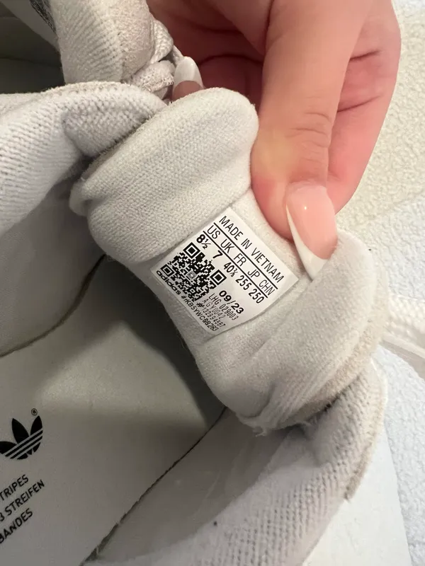 Adidas Campus 00s White - Image 9