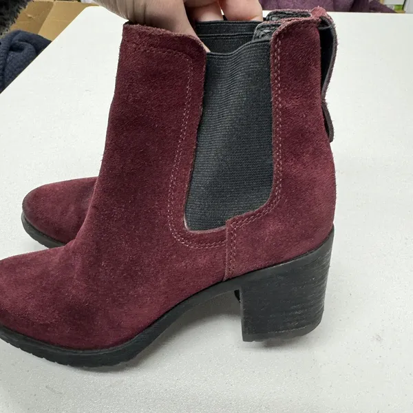 Sam Edelman Chunky Heel Chelsea Boots Suede Red Block Heeled Ankle 5.5 Classic - Image 7