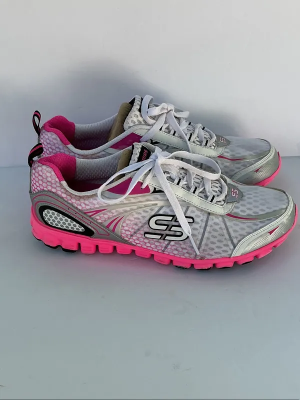 Skechers White and Hot Pink Women's Running Shoes - Image 4