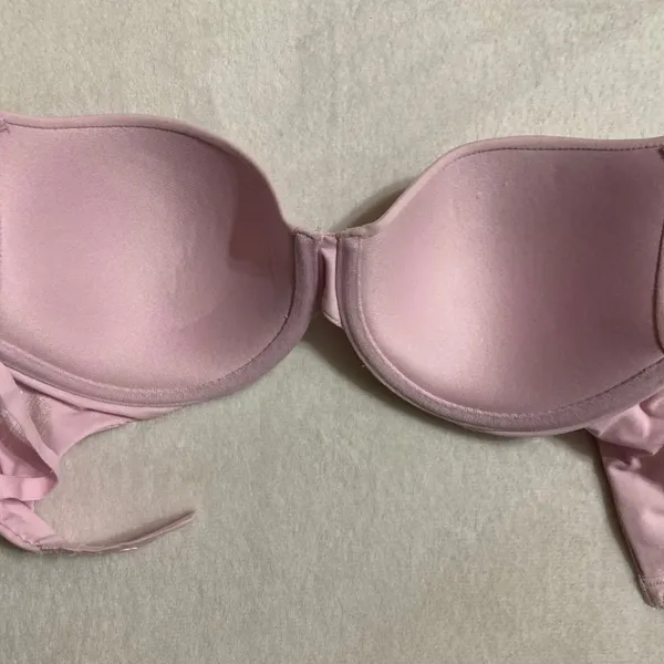 SKIMS T-Shirt Bra 30D - Image 3