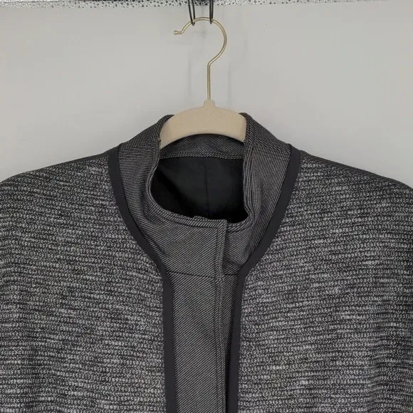 Lululemon Cocoon Car Coat Shine Dot Black Diamond Jacquard Space Dye‎ Size Small - Image 4