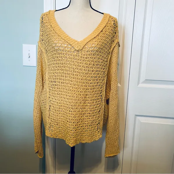 Free‎ People Womens Size XS Yellow Oversized Knit Sweater V-neck Boho *FLAWED* - Image 8