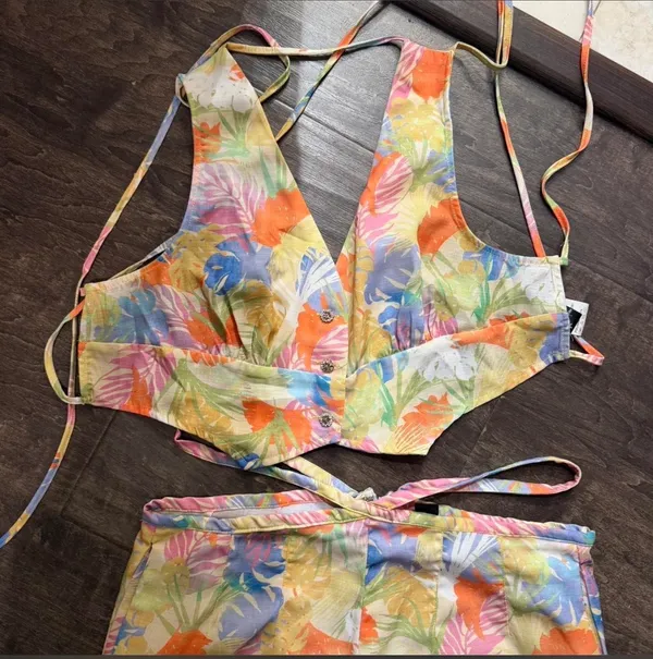 2 peice tropical vacation set Multiple Size M - Image 2