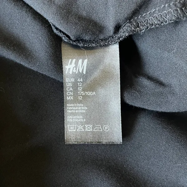 Women's H&M Black Shift Dress Short Sleeve Size 12 - Image 5