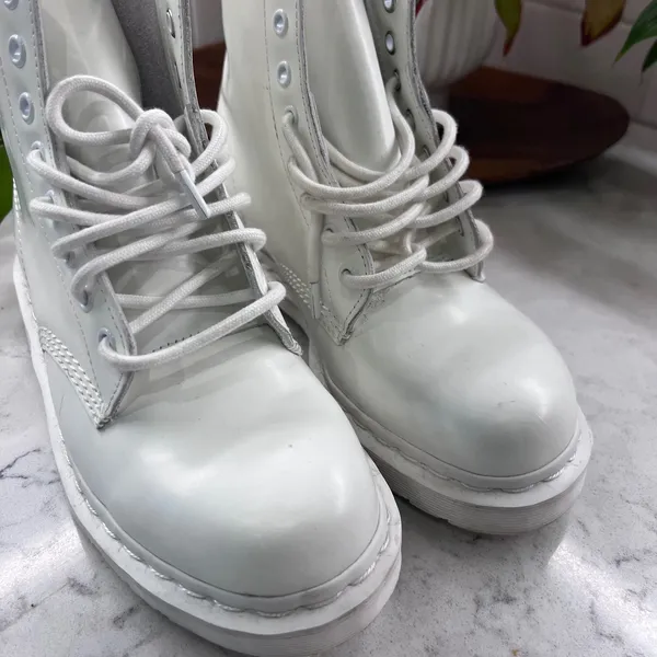 Dr. Martens 1460 Mono White Smooth Leather 8-Eye Combat Boots Womens 10 Mens 8 - Image 2