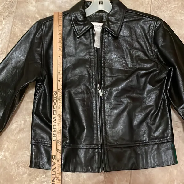 Liz Claiborne Leather Jacket. BNWOT. Mint! Sz P. - Image 5