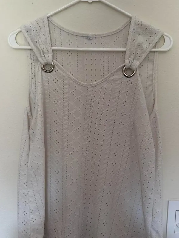 White Eyelet Cold Shoulder Top Size L - Image 2